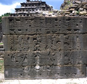 Nordwestliches Relief, Totonac, Nordwand, Südlicher Ballspielplatz, Spätklassische Periode von Pre Columbian